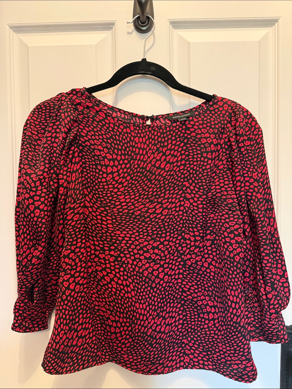 Banana Republic Red and Black Puff-Sleeve Blouse